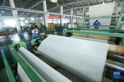 山東即墨 科技篷布闖市場，涂膜技術引領產業升級